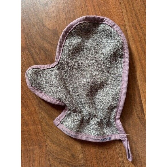 Norwex Limited Edition Fruit & Veggie Scrub Mitt Purple Amethyst EUC Vegetable - Picture 1 of 2